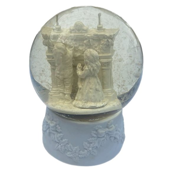 Snow Globe Dept. 56 Music Christmas Themed "Deck the Halls" Vintage - Picture 1 of 12